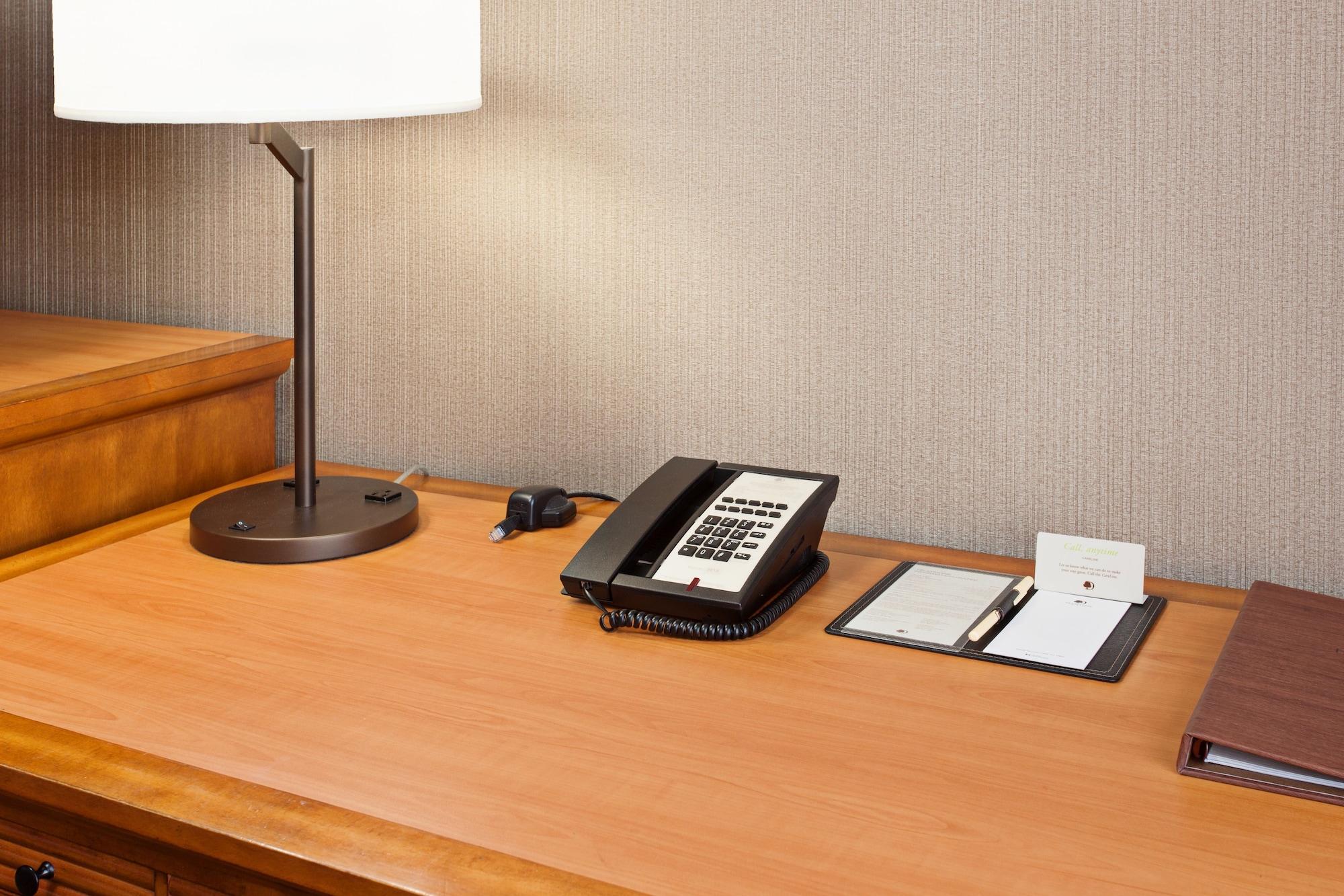 ดับเบิ้ลทรี บาย ฮิลตัน ซาน เบอร์นาร์ดิโน Hotel ซานเบอร์นาร์ดิโน ภายนอก รูปภาพ